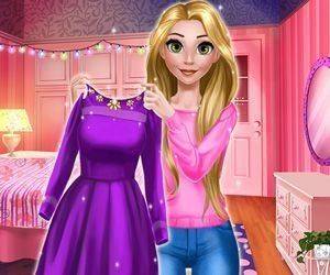 Style Studio: Rosalie's Wardrobe